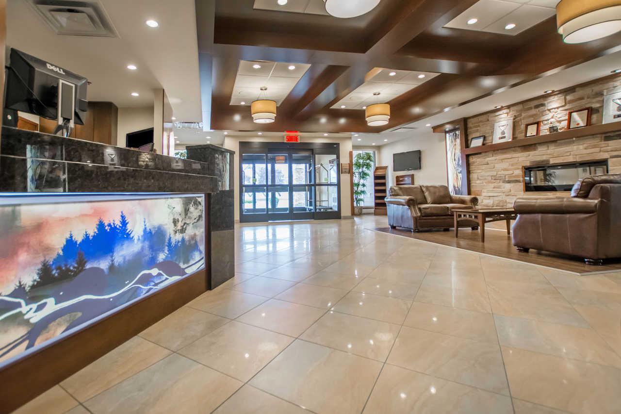 Quality Inn & Suites Val-d'Or Εξωτερικό φωτογραφία
